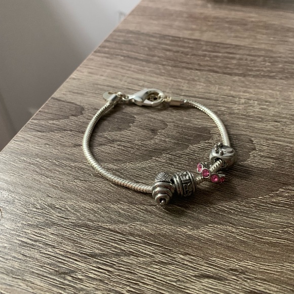 Viva Beads Bracelet with 4 charms - Picture 2 of 2